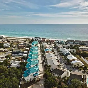 Holiday home Sunny Pcb With Balcony Steps To The Beach!, Panama City Beach