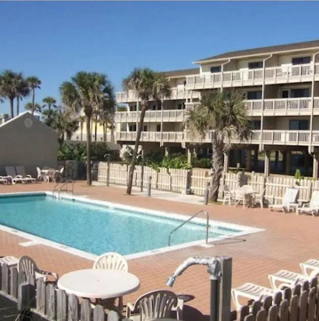 Our Happy Place! Seasonal Beach Srv! Pool & Gulf Views! Panama City Beach United States