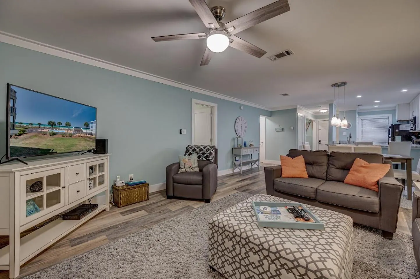 Our Happy Place! Seasonal Beach Srv! Pool & Gulf Views! Panama City Beach Holiday home